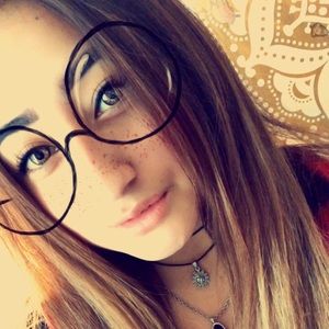 Meet your Posher, Catherine